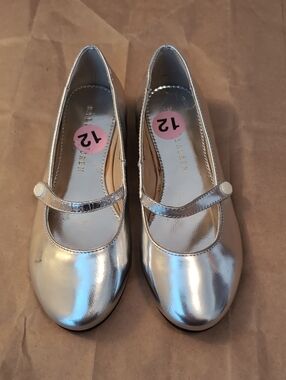 Ralph Lauren Girls' Metallic Silver Mary Jane Flats